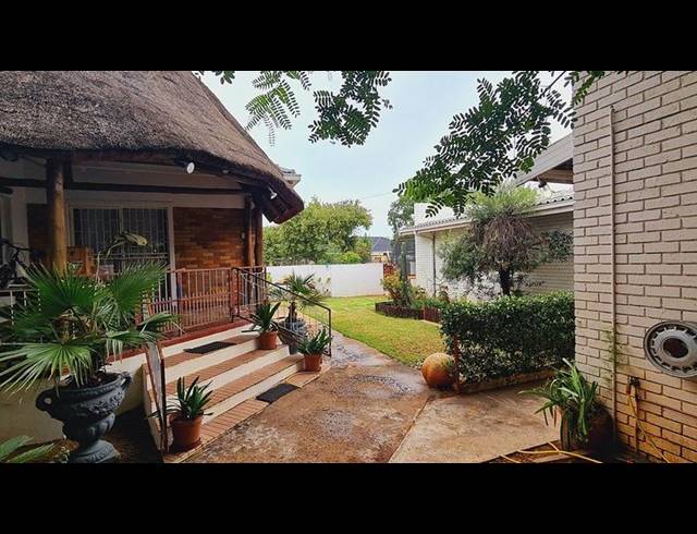 4 BEDROOM HOUSE FOR SALE IN ERNESTVILLE